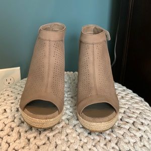 COPY - Skechters Wedge